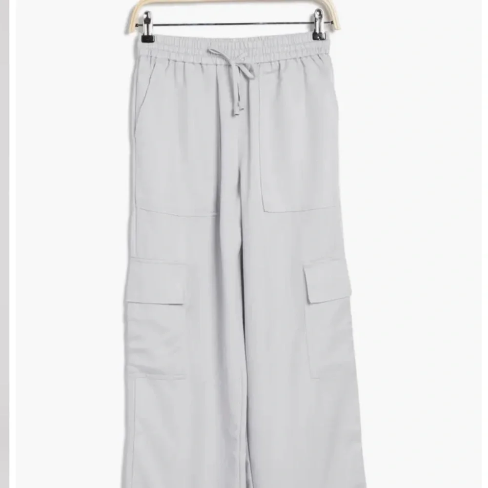 Industry Republic Pull-On Cargo Pants - Picture 2 of 6